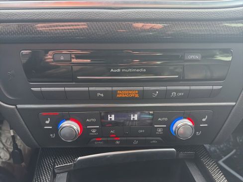 Used 2013 Audi S7 Prestige w/ Innovation Pkg image 12