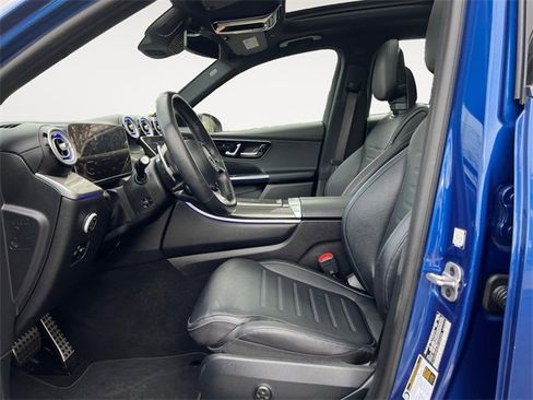 Used 2024 Mercedes-Benz GLC 43 AMG 4MATIC image 9