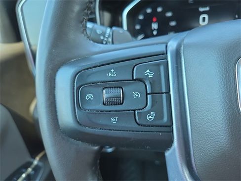 Used 2023 GMC Sierra 1500 SLT image 19