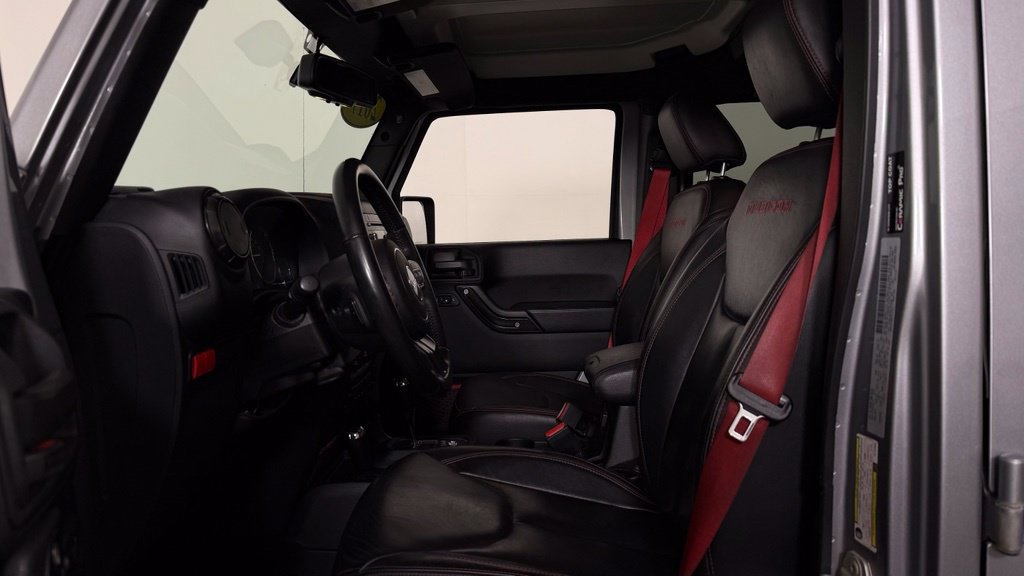 Used 2017 Jeep Wrangler Unlimited Rubicon AWD/4WD image 15