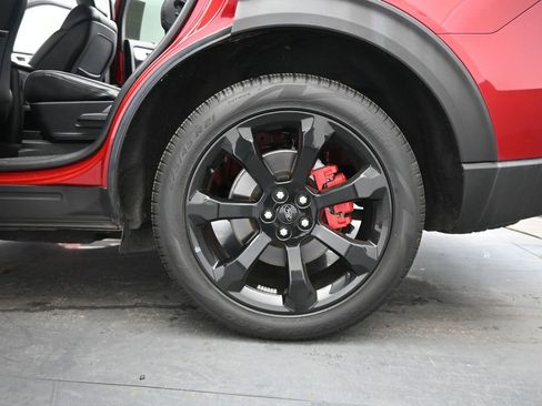 Used 2020 Ford Explorer ST w/ ST Street Pack image 19