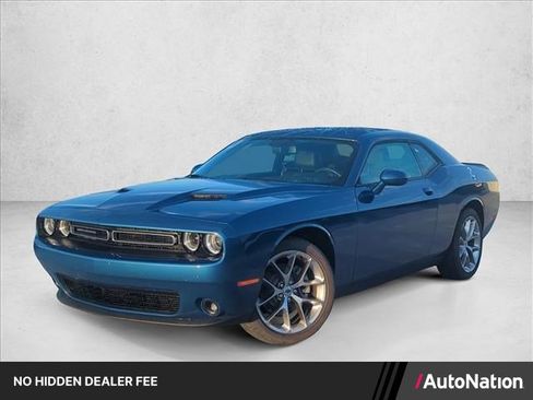Used 2021 Dodge Challenger SXT w/ Plus Package RWD image 1