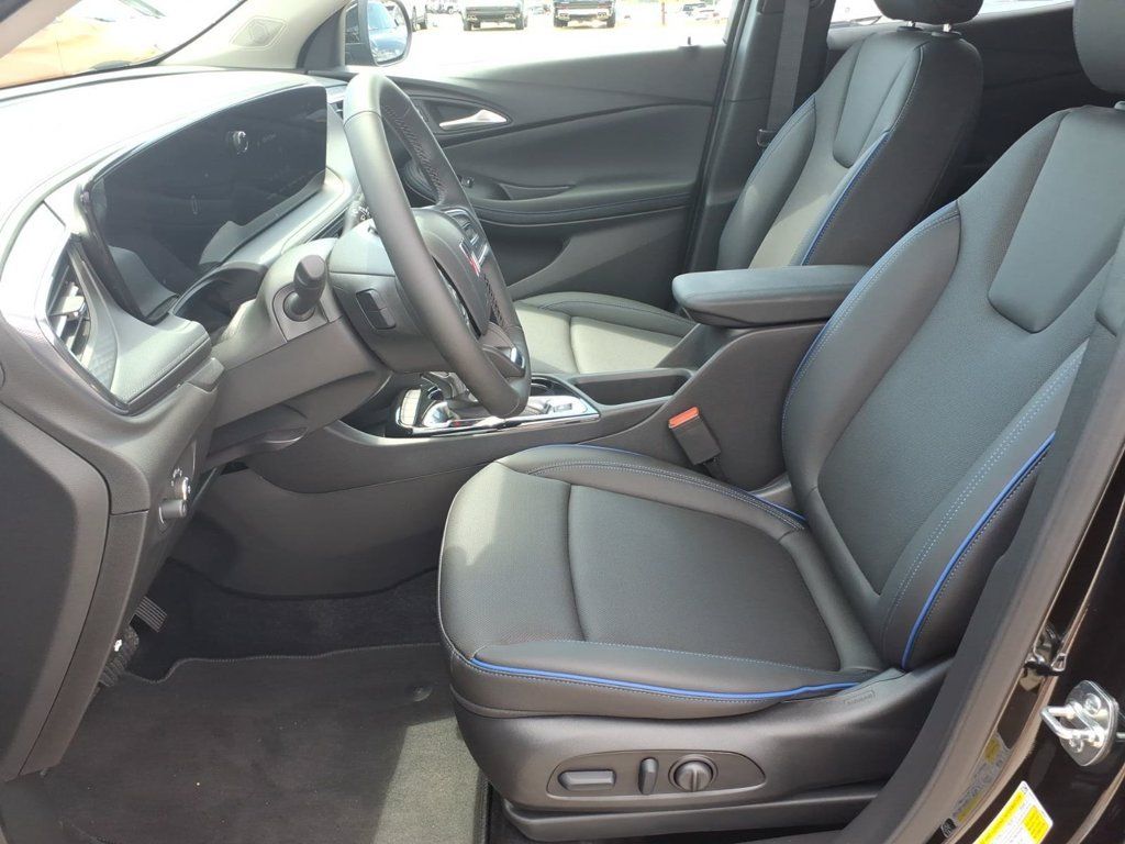 New 2026 Buick Encore GX Sport Touring w/ Comfort Package FWD image 11