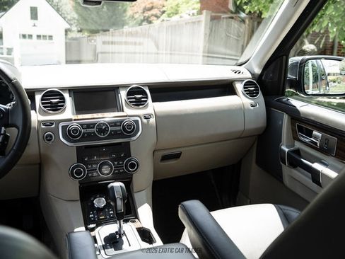 Used 2012 Land Rover LR4 HSE LUX AWD/4WD image 47