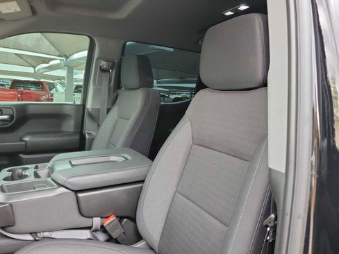 Used 2023 Chevrolet Silverado 1500 Custom Trail Boss w/ LPO, Dark Essentials Package image 15