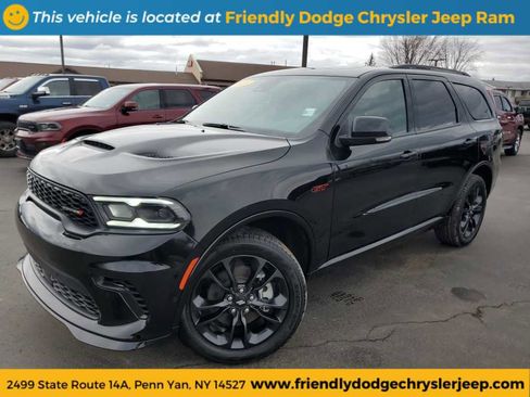 Used 2025 Dodge Durango GT image 1