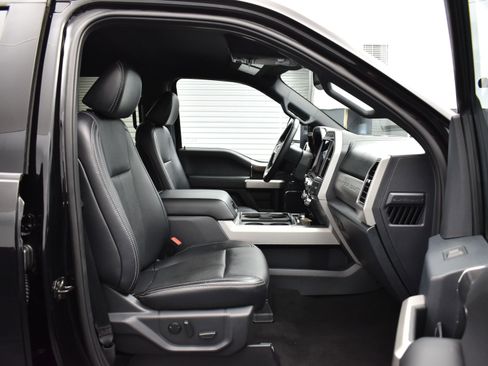 Used 2022 Ford F250 Lariat w/ Lariat Ultimate Package image 12