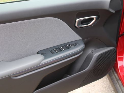 Certified 2025 Kia K4 EX FWD image 18