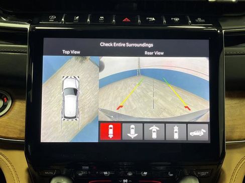 Used 2023 Jeep Grand Cherokee L Summit image 11