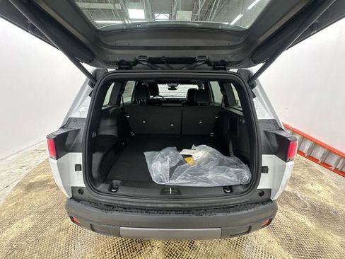 New 2026 Jeep Cherokee Overland image 22