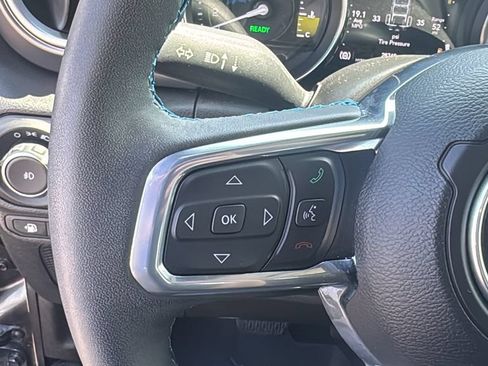 Used 2023 Jeep Wrangler Unlimited Rubicon 4xe w/ Cold Weather Group AWD/4WD image 18