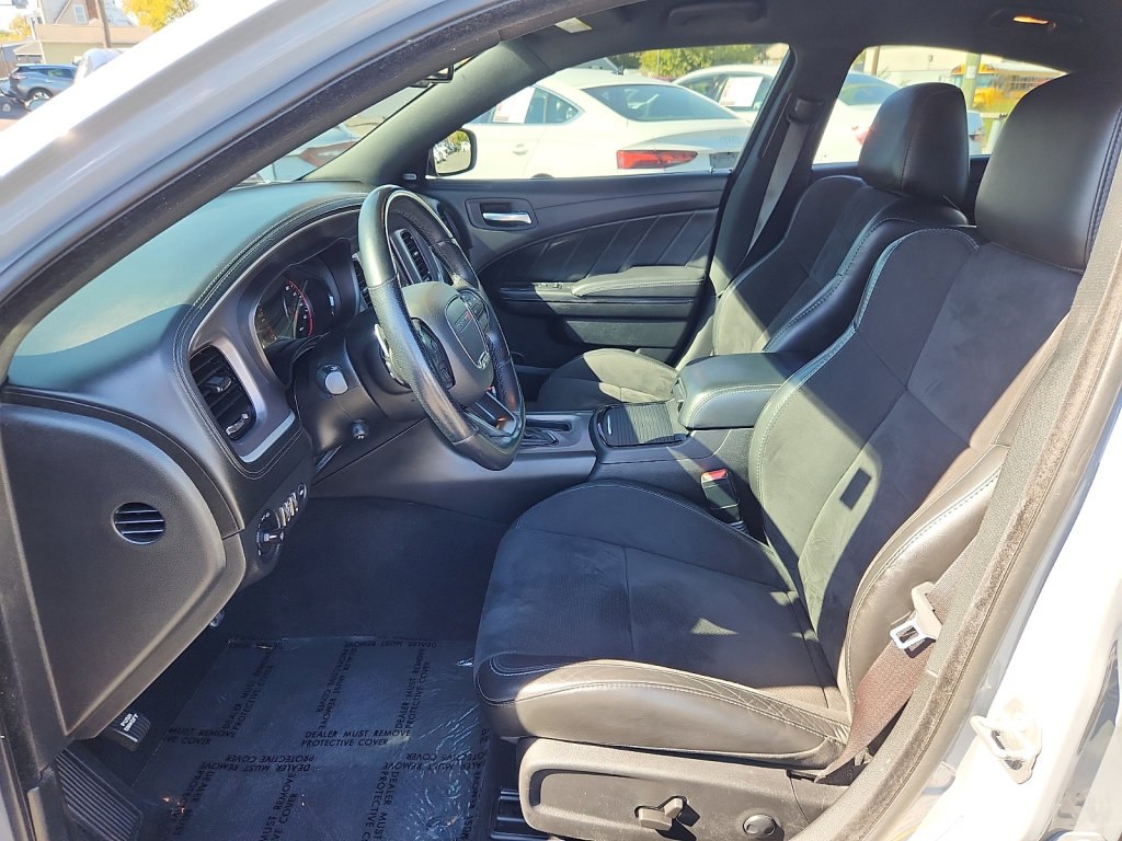 Used 2022 Dodge Charger R/T w/ Plus Group RWD image 24