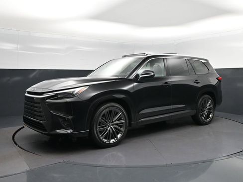 New 2026 Lexus TX 350 AWD image 3