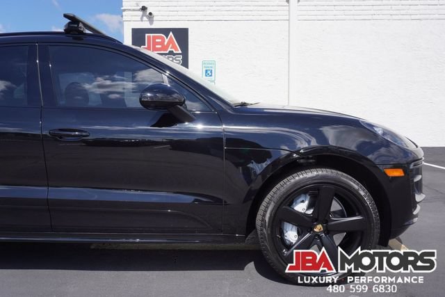 Used 2021 Porsche Macan Turbo w/ Premium Package Plus (PF0) AWD/4WD image 68
