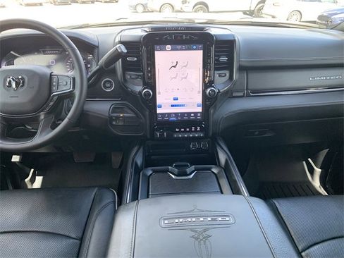 Used 2024 RAM 2500 Limited image 17