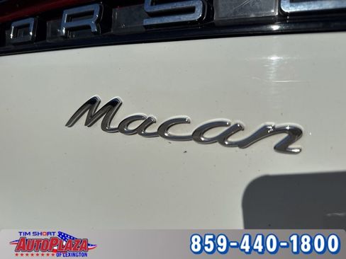 Used 2020 Porsche Macan image 16