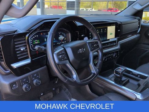 Used 2022 Chevrolet Silverado 1500 RST AWD/4WD image 11