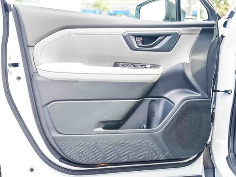 New 2026 Subaru Forester Premium image 21