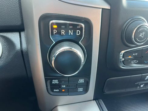 Used 2017 RAM 1500 Big Horn AWD/4WD image 19