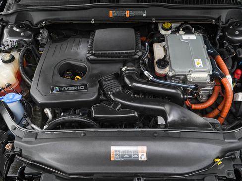 Used 2016 Ford Fusion Titanium FWD image 30