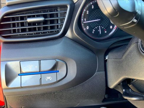 Used 2019 Hyundai Veloster 2.0 image 30