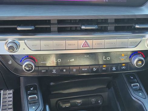 Certified 2023 Kia Telluride SX Prestige X-Line AWD/4WD image 20
