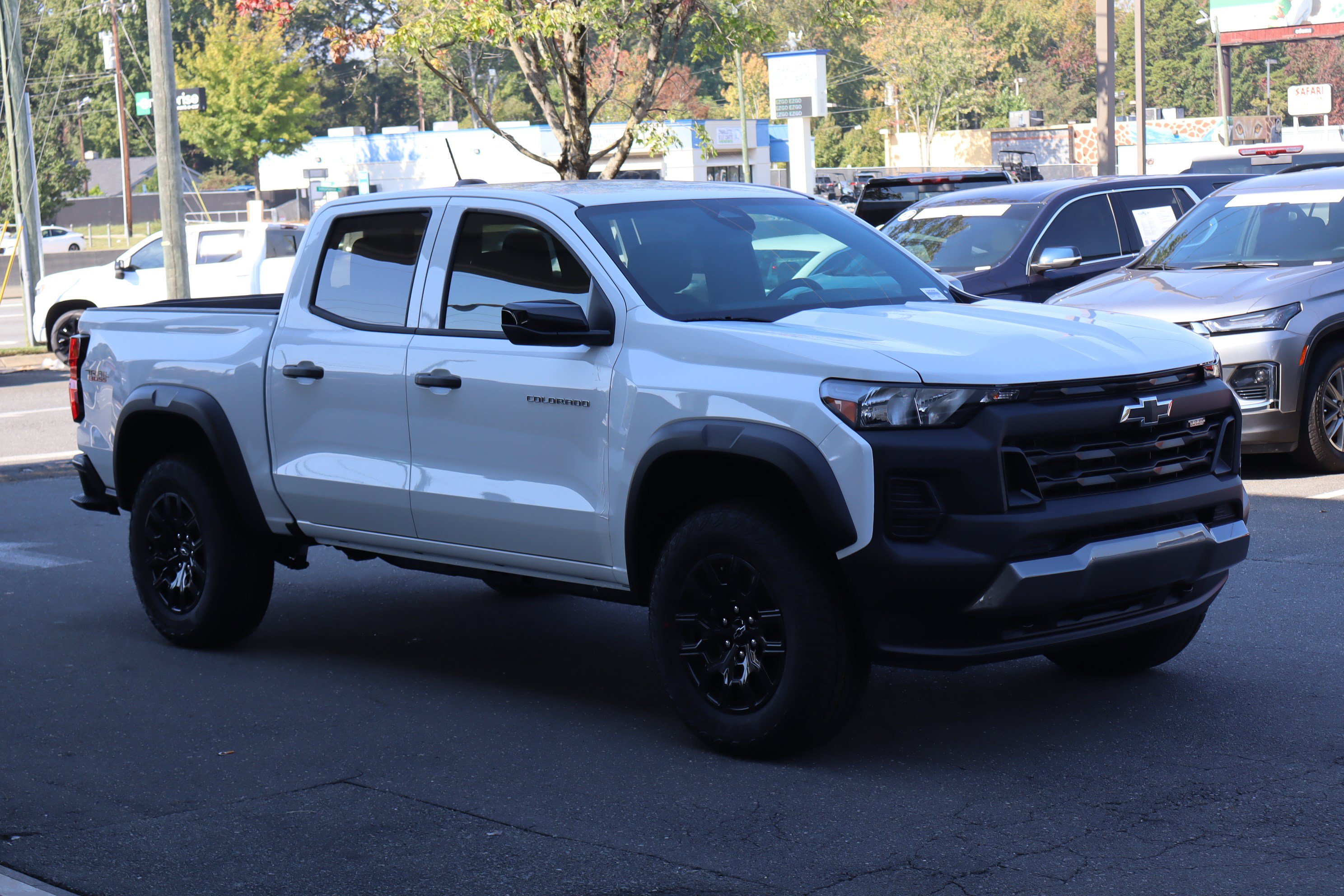 New 2026 Chevrolet Colorado Trail Boss AWD/4WD image 2