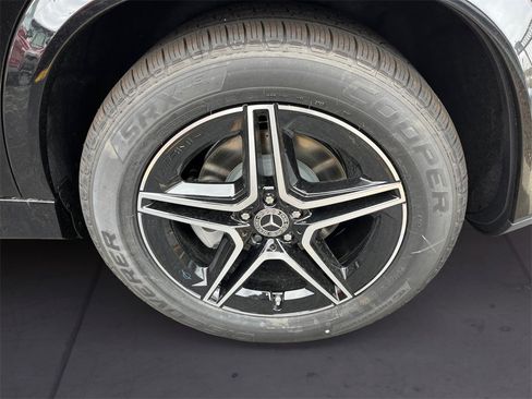 New 2026 Mercedes-Benz GLE 350 4MATIC image 9