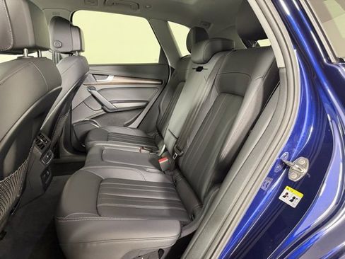 Certified 2025 Audi Q5 2.0T Premium image 21