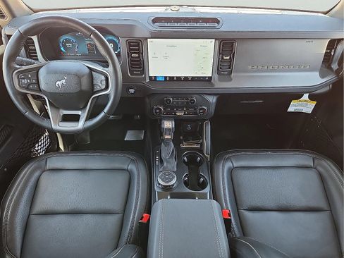 Used 2025 Ford Bronco Badlands AWD/4WD image 12