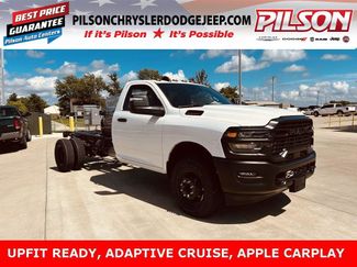 New 2025 RAM 3500 Tradesman video 1