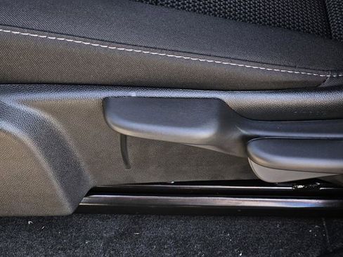 New 2026 GMC Canyon Elevation w/ Convenience Package image 19