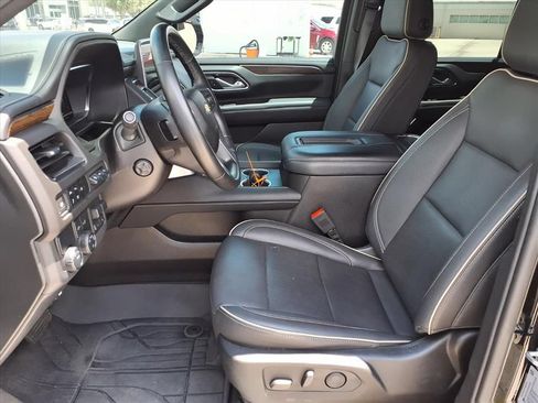Used 2024 Chevrolet Tahoe Premier RWD image 14