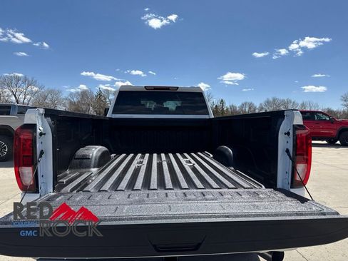 New 2026 GMC Sierra 3500 Pro AWD/4WD image 9