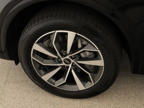 Certified 2023 Audi Q5 2.0T Premium Plus w/ Premium Plus Package AWD/4WD image 32