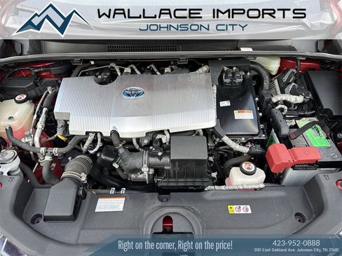 Used 2020 Toyota Prius XLE image 45