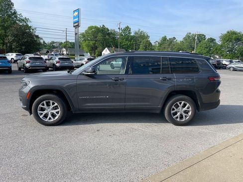 Used 2022 Jeep Grand Cherokee L Limited AWD/4WD image 5