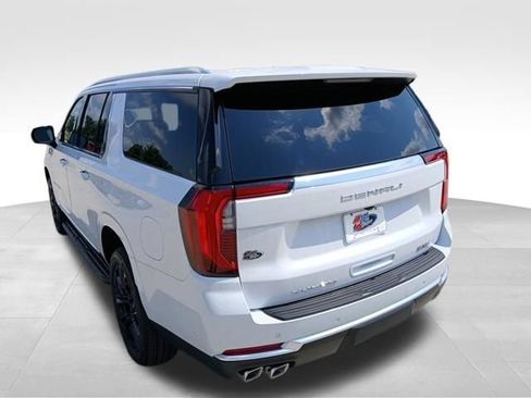 New 2026 GMC Yukon XL Denali AWD/4WD image 4