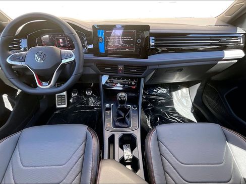New 2026 Volkswagen Jetta GLI Autobahn image 4