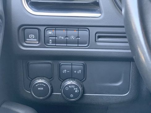 Certified 2024 Chevrolet Tahoe LT RWD image 15