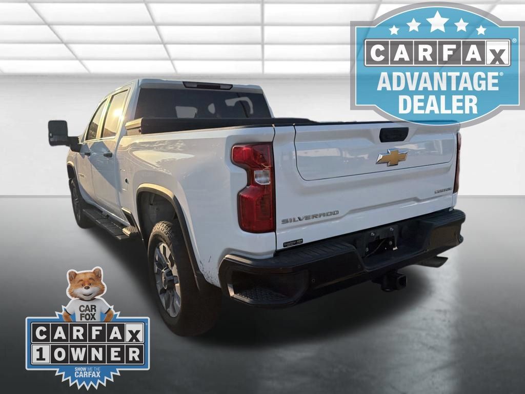 Used 2024 Chevrolet Silverado 2500 Custom w/ Custom Value Package AWD/4WD image 5