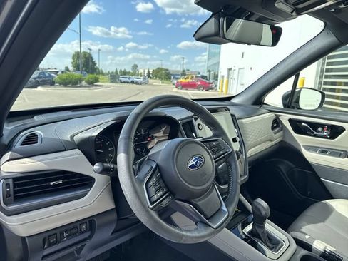 Used 2025 Subaru Forester Limited w/ Popular Package #2 AWD/4WD image 9