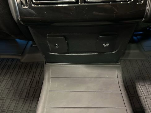 Certified 2023 Lincoln Aviator Reserve w/ Equipment Group 201A image 29