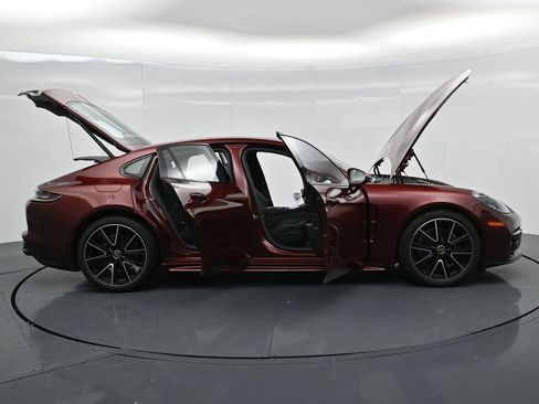 Certified 2023 Porsche Panamera Platinum Edition w/ Sport Chrono Package RWD image 27
