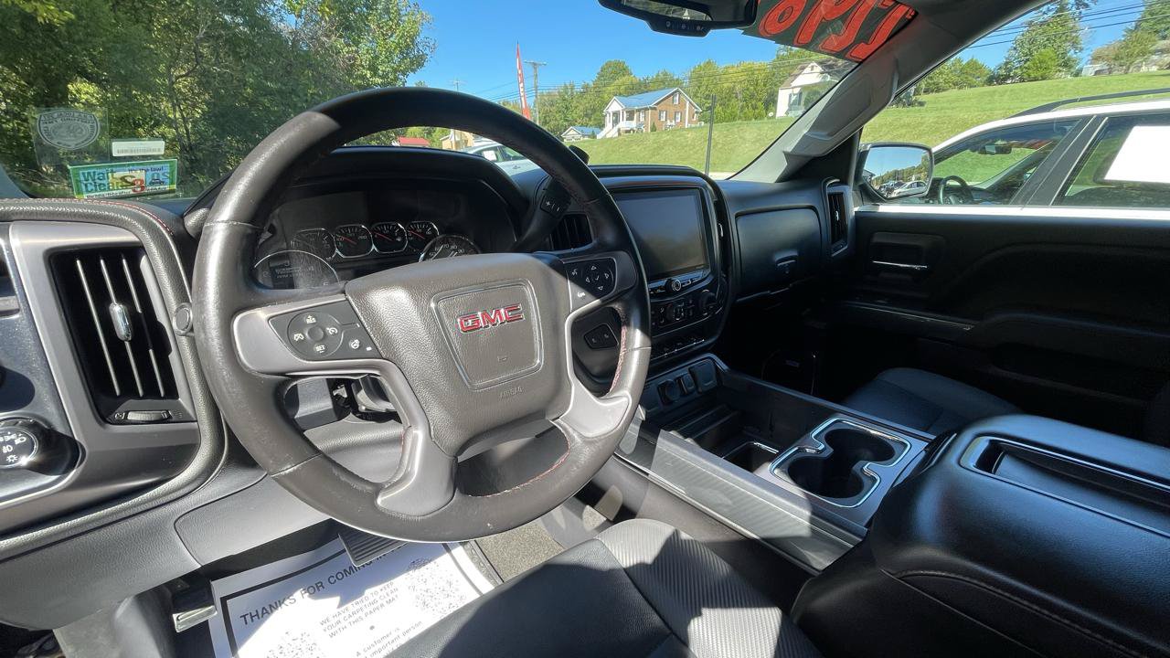 Used 2015 GMC Sierra 1500 SLT w/ All-Terrain Package AWD/4WD image 17