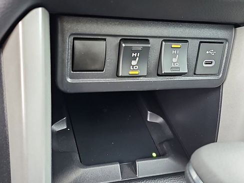 Used 2025 Toyota Corolla Cross XLE w/ Convenience Package AWD/4WD image 24