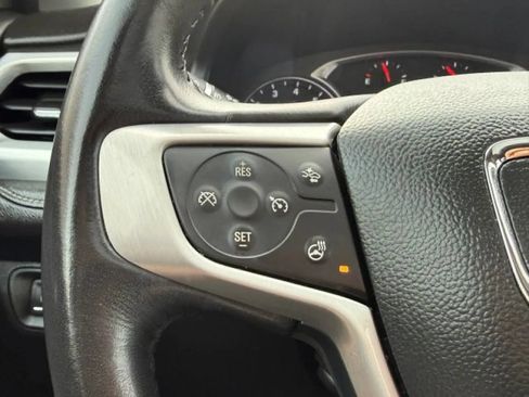 Used 2022 GMC Acadia SLT w/ Preferred Package AWD/4WD image 25