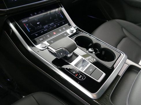 Certified 2025 Audi Q7 3.0T Premium Plus w/ Premium Plus Package image 21