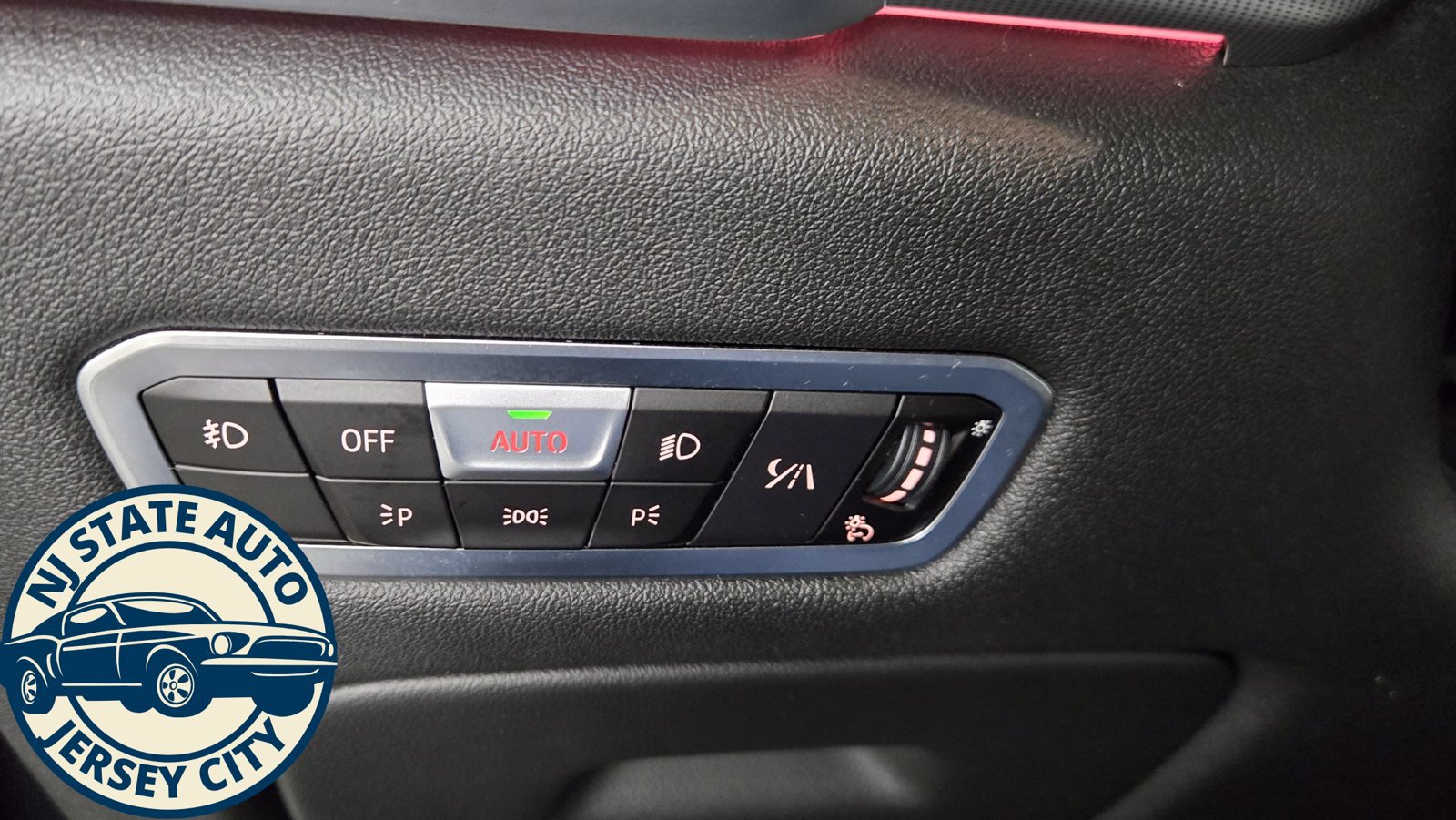 Used 2019 BMW X5 xDrive50i w/ Off-Road Package AWD/4WD image 28