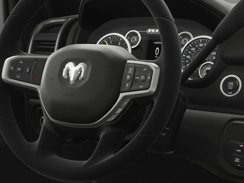 New 2025 RAM 4500 Tradesman AWD/4WD image 22